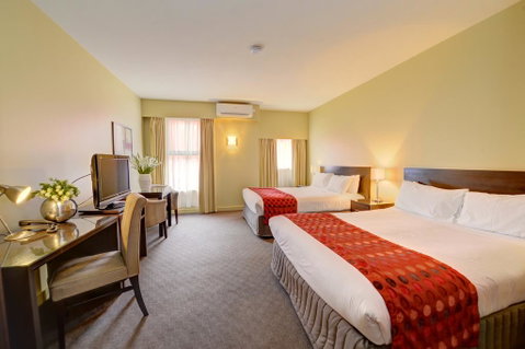 Comfort Inn & Suites City Views - Accommodation Coffs Harbour 1
