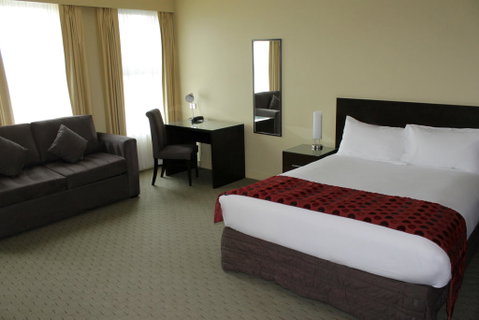 Comfort Inn & Suites City Views - Accommodation Coffs Harbour 3