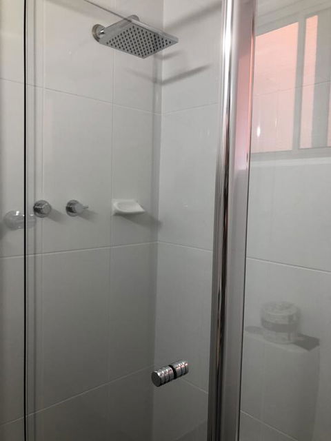 Commodore Motor Inn - Accommodation Coffs Harbour 1