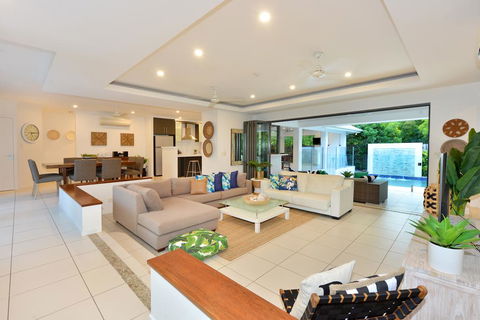 Concha Marina - Accommodation Coffs Harbour 3