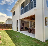 Coolum Street 41 Dicky Beach - Accommodation Coffs Harbour