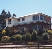 Country Meets Town - Accommodation Coffs Harbour