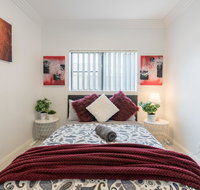 Cozy Duplex Home 3 Bdrms 1 Bath Sleeps 6 - Accommodation Coffs Harbour