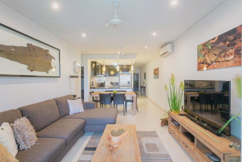 Crocs On Cavenagh - Accommodation Coffs Harbour 0