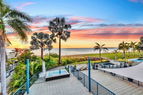 Cullen Bay Villa - Accommodation Coffs Harbour 0