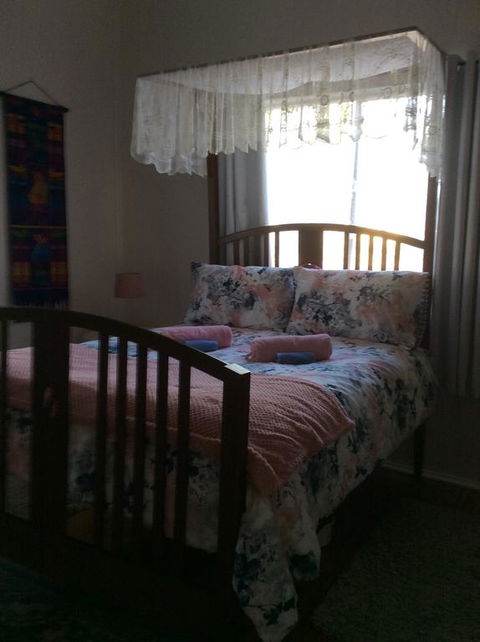 CupnSaucer Cottage - Accommodation Coffs Harbour 2