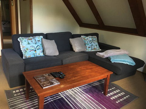 Dancing Waters Cottage - Accommodation Coffs Harbour 1