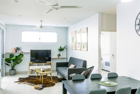 Darwin City Chic@Kube Apartments - Accommodation Coffs Harbour 1