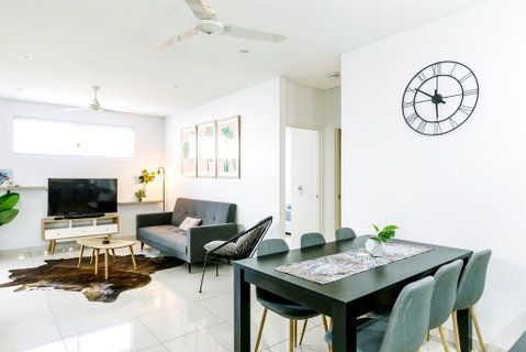 Darwin City Chic@Kube Apartments - Accommodation Coffs Harbour 2