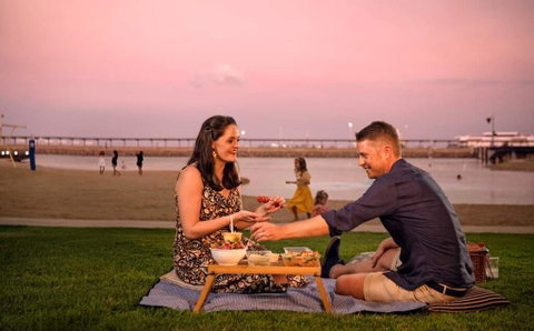 Darwin Waterfront Wharf Escape Holiday Apartments - Accommodation Coffs Harbour 2