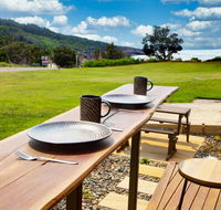 Dolphin Studio Apartment 1a Ocean Street - Accommodation Coffs Harbour