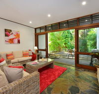 Drifting Port Douglas - Accommodation Coffs Harbour