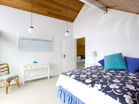 Dunes Chalet - Accommodation Coffs Harbour 2