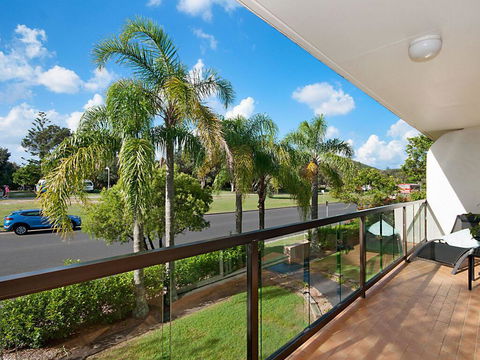 EAST COAST ESCAPES - Byron Beachfront - Accommodation Coffs Harbour 0