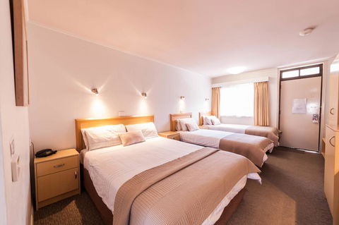 Eastern Sands City Centre - Accommodation Coffs Harbour 2