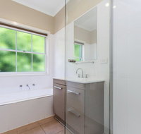 Elizas Townhouse - Accommodation Coffs Harbour