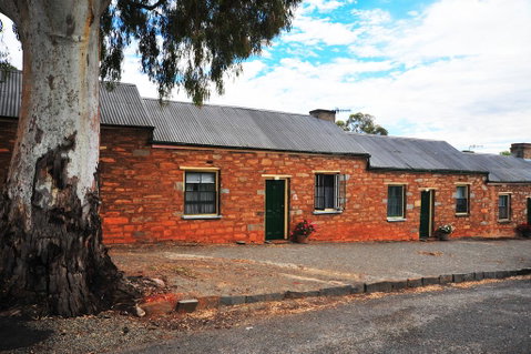 Emma Tiver Heritage Cottage - Accommodation Coffs Harbour 0