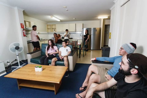 Erica Underwood House 6 Bedroom Flat - Accommodation Coffs Harbour 2