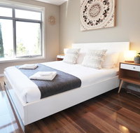 EROS City Fringe - Wifi Wine Netflix Pets OK and Park views - Accommodation Coffs Harbour