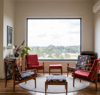 Five Bed Five Bath Five Star View - 2 Mins to CBD - Wentworth Estate - Accommodation Coffs Harbour