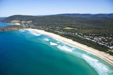 FRANGIPANI BEACH HOUSE - PET FRIENDLY 22 Belbourie Cres Boomerang Beach - Accommodation Coffs Harbour 1