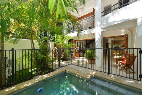 Frangipani Sur La Mer - Accommodation Coffs Harbour 0