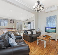 Ginabella - Accommodation Coffs Harbour