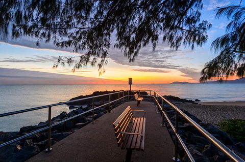 Golden Sands Beachfront Resort - Accommodation Coffs Harbour 2