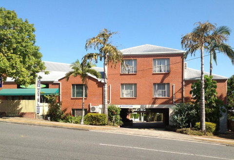Greenslopes Motor Inn - Accommodation Coffs Harbour 1