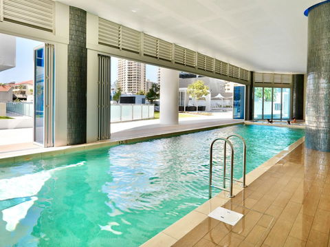 H Luxury Apartment At Surfers Paradise - Accommodation Coffs Harbour 0