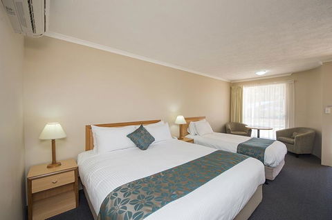 Harbour Sails Motor Inn - Accommodation Coffs Harbour 1