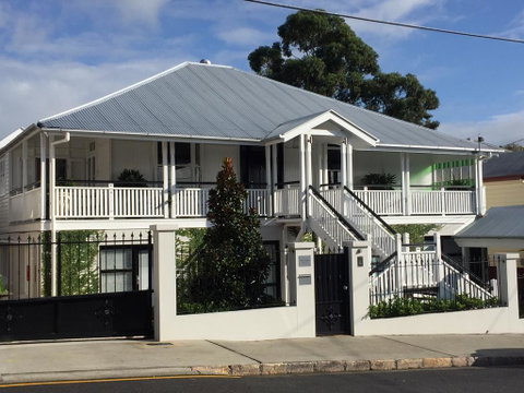 Heal House - Accommodation Coffs Harbour 0