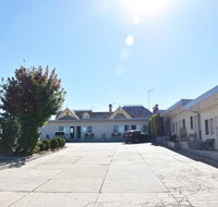 Hillview Motel - Accommodation Coffs Harbour