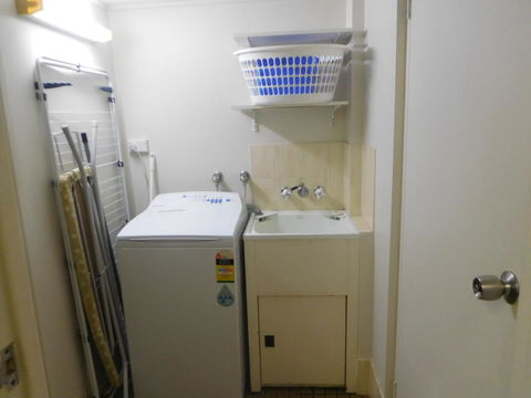 Holiday Apartment On The Esplanade - Accommodation Coffs Harbour 2