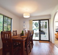 Holiday House - Accommodation Coffs Harbour