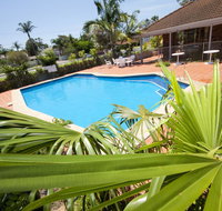 Island Palms Motor Inn - Accommodation Coffs Harbour