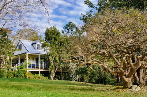 Jacaranda Cottages - Accommodation Coffs Harbour 0