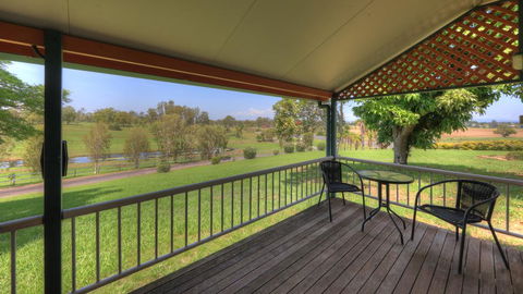 Jacaranda Motor Lodge - Accommodation Coffs Harbour 2