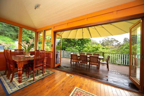JILLS RETREAT LEURA/KATOOMBA - Accommodation Coffs Harbour 3