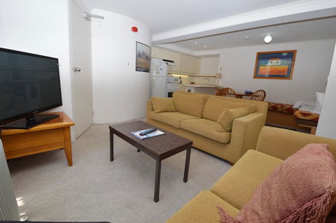 Karoonda 2 - Accommodation Coffs Harbour 1