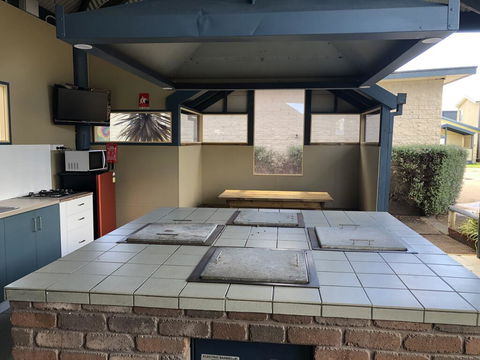 Koonwarra Holiday Park - Accommodation Coffs Harbour 2
