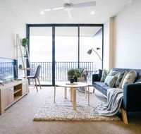 KOZYGURU BRISBANE CITY HIGHRISE 1BED APT SPIRE QBN550-2501 - Accommodation Coffs Harbour