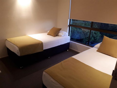 L'Amor Holiday Apartments - Accommodation Coffs Harbour 2