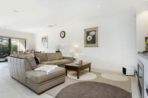 LA DOLCE VITA RETREAT - RYE - Accommodation Coffs Harbour 1