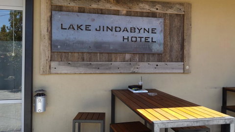 Lake Jindabyne Hotel - Accommodation Coffs Harbour 0