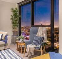 Level 77 Skytower Retreat in CBD - Accommodation Coffs Harbour