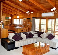 Lisieux - Accommodation Coffs Harbour