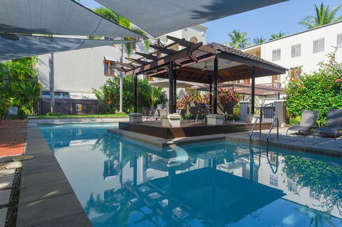 Luxury 1 Bed Apartment, New King Bed & Bath - Accommodation Coffs Harbour 1