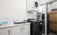 Luxury Home Close To Sleemans, QE2 Hospital & Griffith Uni - thumb 1