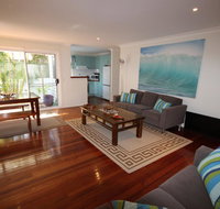 MAGIC BEACH HOUSE - PET FRIENDLY - Accommodation Coffs Harbour